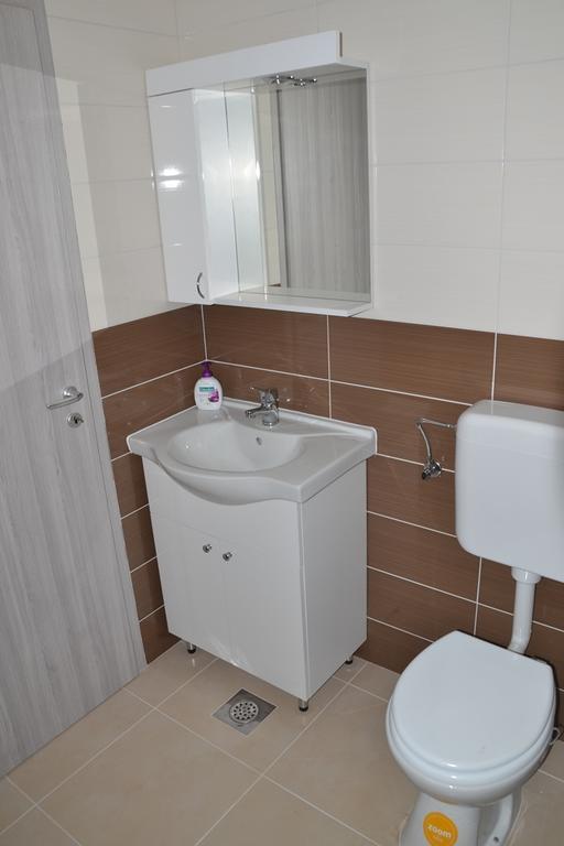 Appartamento House With Sea View Drage Esterno foto