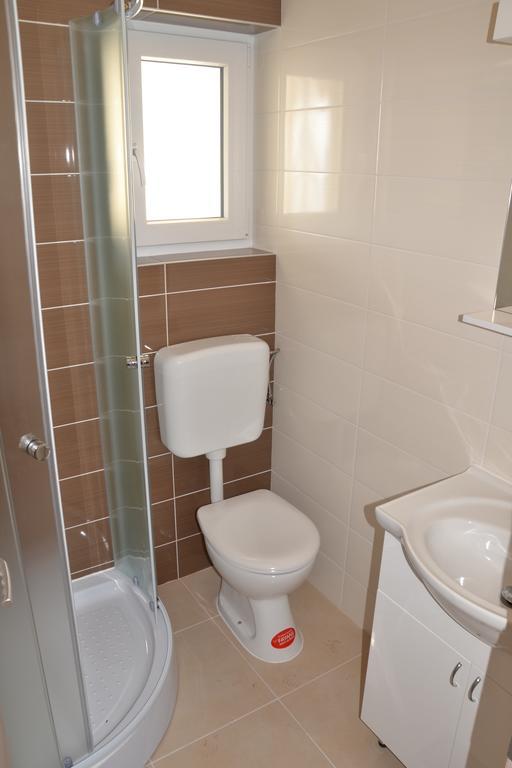Appartamento House With Sea View Drage Esterno foto
